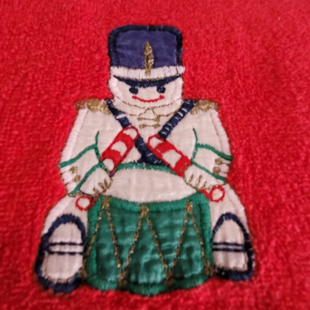 Drummer Soldier Boy Red Hand Towel Vintage Christmas Fringe Stitched on Design